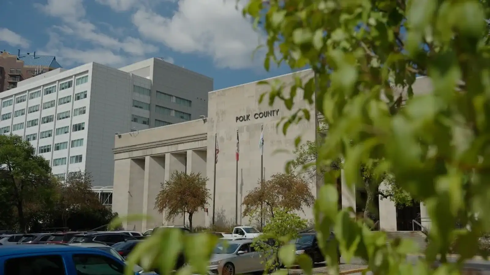 Polk County 00 00 18 14 Still009